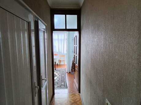 4 otaqlı köhnə tikili - 7-ci mikrorayon q. - 97 m²
