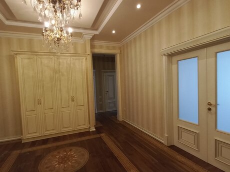 4 otaqlı mənzil, 204 m², İçəri Şəhər: 1 300 000 ₼ 5