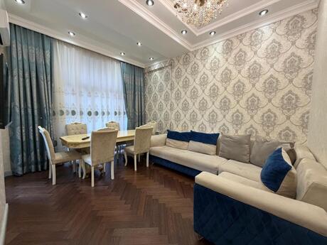 2-room apartment for rent, 65 m², Nizami: 950 ₼/mo 2