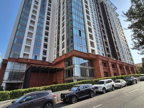 Elan №6061410 - Bakı, Elmlər Akademiyası m., 2 otaqlı, 42 m², 13/17 mərtəbə