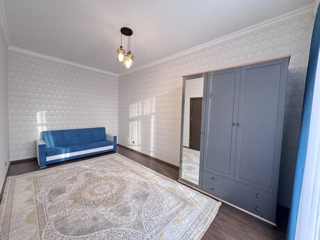 1 otaqlı yeni tikili - Elmlər Akademiyası m. - 45 m²
