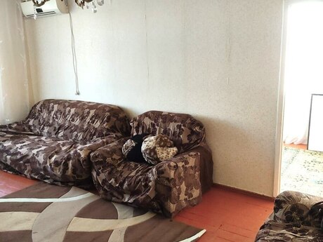2 otaqlı köhnə tikili - Neftçilər m. - 60 m²