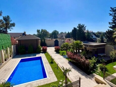 5 otaqlı həyət evi/bağ evi - Bilgəh q. - 500 m²