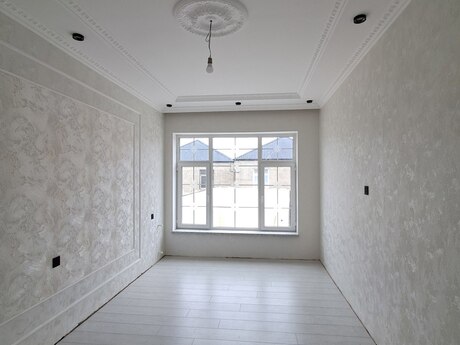 3 otaqlı həyət evi/bağ evi - Saray q. - 85 m²