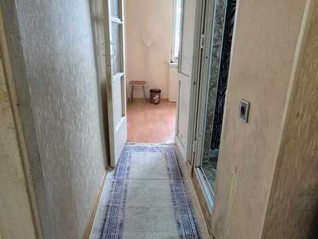 1 otaqlı köhnə tikili - İnşaatçılar m. - 40 m²
