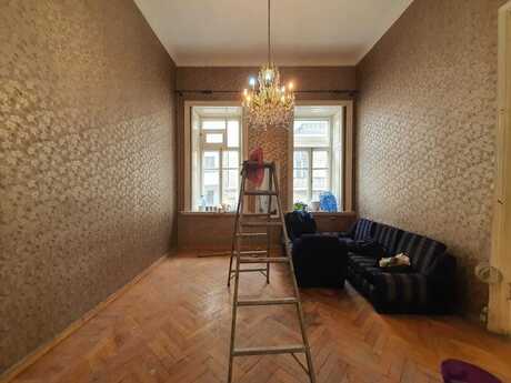 2-комн. офис - м. Сахил - 70 м²