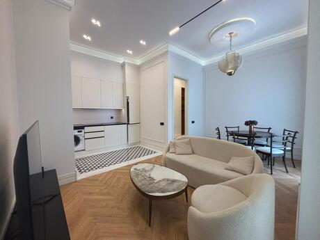 2 otaqlı yeni tikili - Ağ şəhər q. - 62 m²