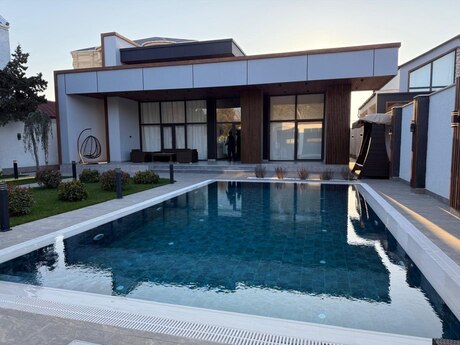5 otaqlı həyət evi/bağ evi - Mərdəkan q. - 350 m²