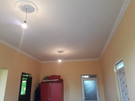 3 otaqlı həyət evi/bağ evi - Qəbələ - 65 m²