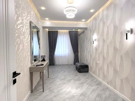 3-комн. новостройка - м. Иншаатчылар - 125 м²