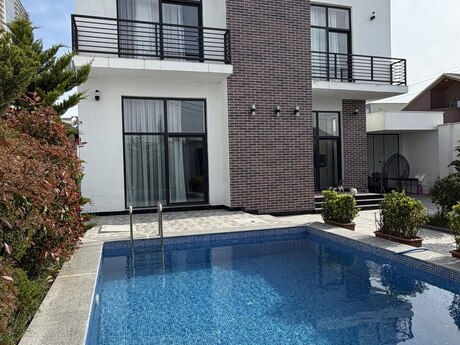 4 otaqlı həyət evi/bağ evi - Mərdəkan q. - 280 m²
