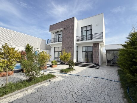 4 otaqlı həyət evi/bağ evi - Mərdəkan q. - 280 m²