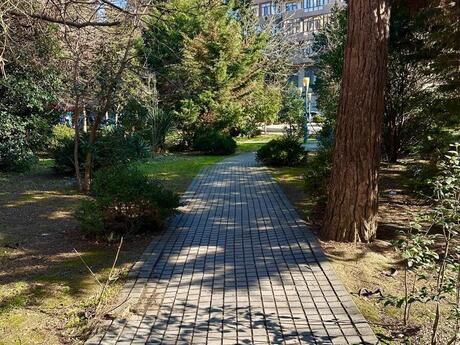 2 otaqlı köhnə tikili - Azadlıq Prospekti m. - 45 m²