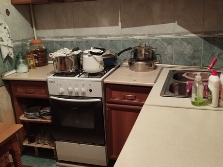 2 otaqlı köhnə tikili - Memar Əcəmi m. - 42 m²