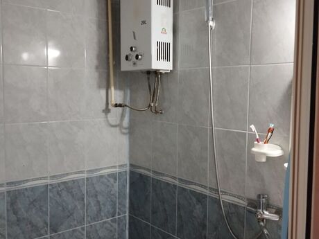2 otaqlı köhnə tikili - Memar Əcəmi m. - 42 m²