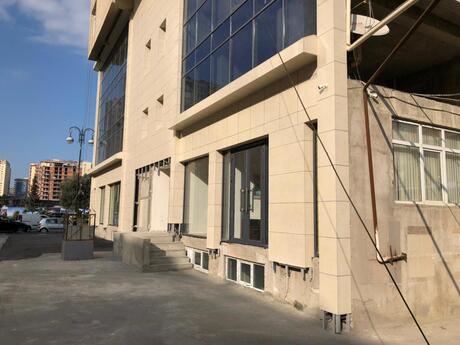 Obyekt - Şah İsmayıl Xətai m. - 1200 m²
