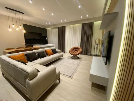 3 otaqlı yeni tikili - 28 May m. - 150 m²