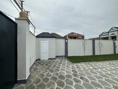 4 otaqlı həyət evi/bağ evi - Zabrat q. - 120 m²