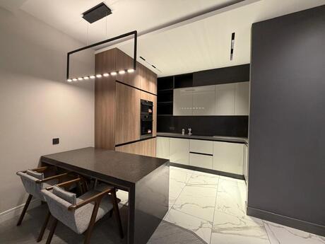 3 otaqlı yeni tikili - Şah İsmayıl Xətai m. - 125 m²