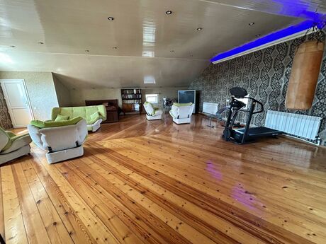 6 otaqlı həyət evi/bağ evi - Badamdar q. - 290 m²