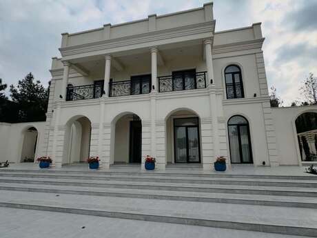 5-комн. дом/дача - пос. Мардакан - 450 м²