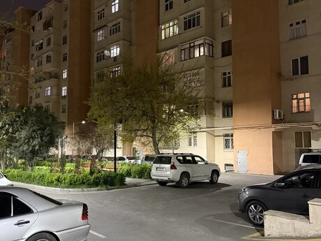 4 otaqlı köhnə tikili - Yeni Günəşli q. - 100 m²