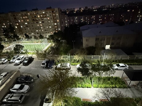 4 otaqlı köhnə tikili - Yeni Günəşli q. - 100 m²