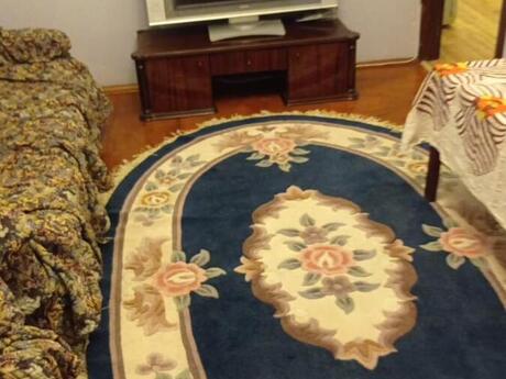 3 otaqlı köhnə tikili - 28 May m. - 55 m²