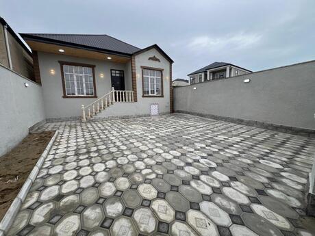 4 otaqlı həyət evi/bağ evi - Saray q. - 150 m²