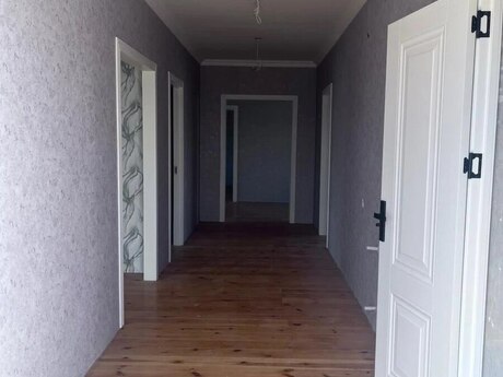 5 otaqlı həyət evi/bağ evi - Buzovna q. - 160 m²