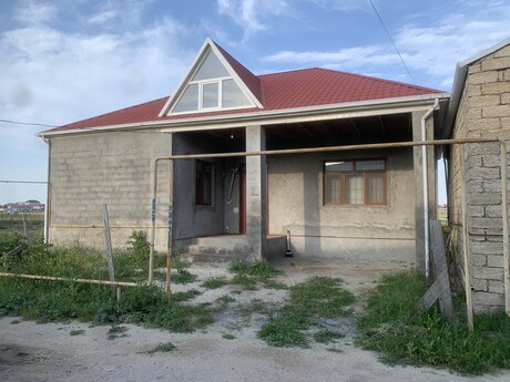 3 otaqlı həyət evi/bağ evi - Binə q. - 70 m²