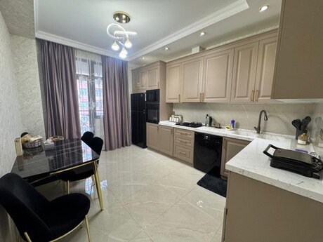 3-комн. новостройка - пос. Ени Ясамал - 130 м²