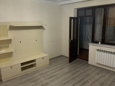 3 otaqlı köhnə tikili - Şah İsmayıl Xətai m. - 60 m²