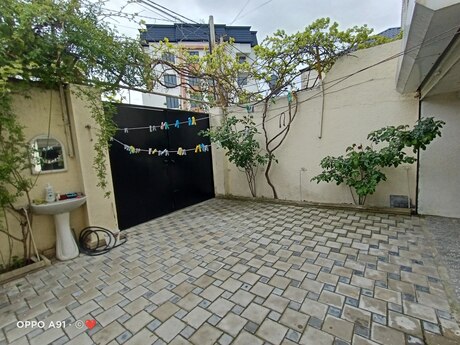 6 otaqlı həyət evi/bağ evi - Masazır q. - 90 m²