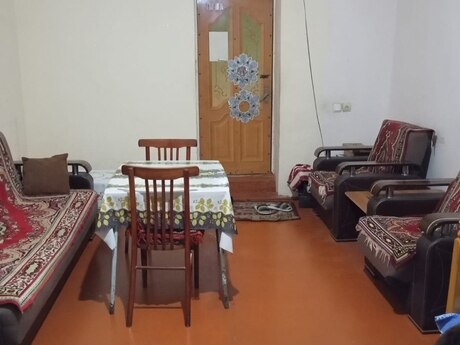 1 otaqlı köhnə tikili - Qaraçuxur q. - 32 m²