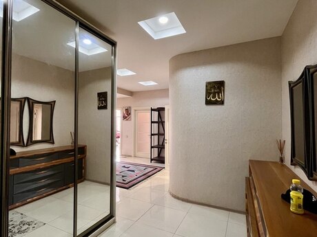 3 otaqlı yeni tikili - Şah İsmayıl Xətai m. - 158 m²