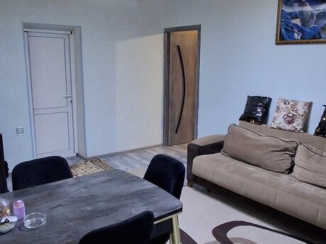 3 otaqlı həyət evi/bağ evi - Buzovna q. - 80 m²