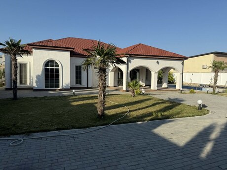 6-комн. дом/дача - пос. Мардакан - 275 м²
