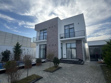 3 otaqlı həyət evi/bağ evi - Mərdəkan q. - 220 m²
