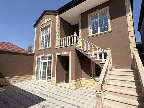 5 otaqlı həyət evi/bağ evi - Binə q. - 150 m²