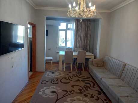 2 otaqlı köhnə tikili - Memar Əcəmi m. - 65 m²