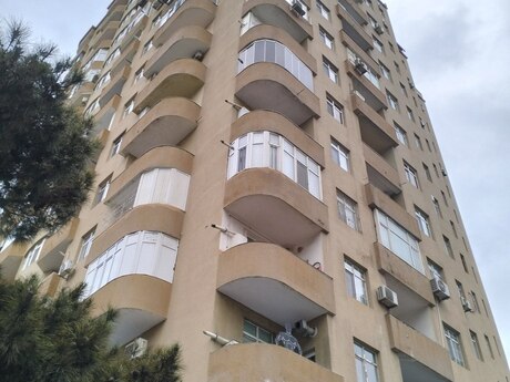4-комн. новостройка - м. Азадлыг проспекти - 156 м²