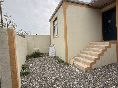3 otaqlı həyət evi/bağ evi - Binə q. - 80 m²