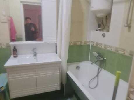 3 otaqlı köhnə tikili - 28 May m. - 90 m²