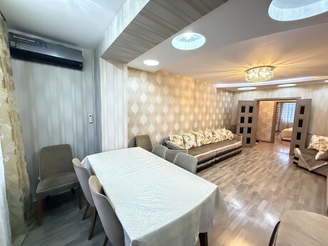 3 otaqlı köhnə tikili - Xalqlar Dostluğu m. - 90 m²