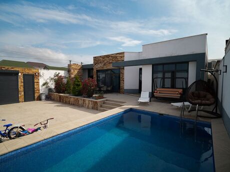4 otaqlı həyət evi/bağ evi - Mərdəkan q. - 120 m²