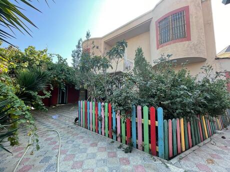 7 otaqlı həyət evi/bağ evi - Masazır q. - 340 m²
