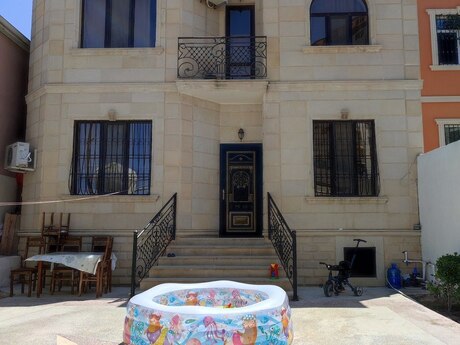 5 otaqlı həyət evi/bağ evi - Masazır q. - 135 m²
