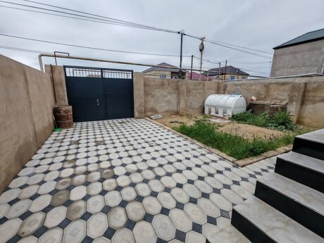 3 otaqlı həyət evi/bağ evi - Savalan q. - 100 m²