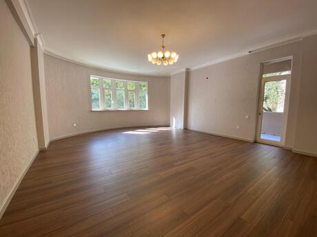 4 otaqlı ofis - Nəsimi r. - 178 m²